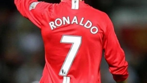 法国足球老师工资情况揭秘：究竟高不高？