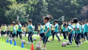 体育生能否踢足球？探究体育生在足球领域的可能性