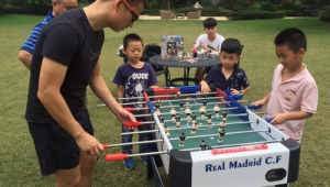 足球可以拍着玩么吗？关于足球玩法的疑问与探讨