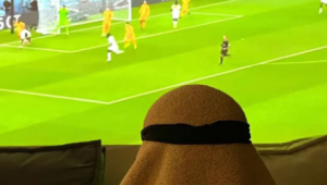 卡塔尔足球赛激战正酣,你是否正在热血沸腾地看直播?