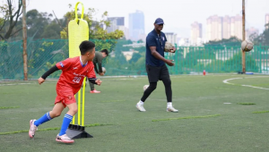 女生踢足球真能帮助长高吗？答案在这里！