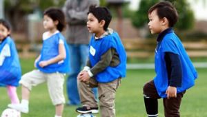 女孩练足球真的会长高吗?关乎成长的足球训练秘密大揭秘