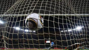 足球罚球中的点球是否算入比分？规则解读与实例分析