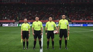 足球裁判是女性的职业吗