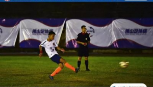 足球点球可以不射球吗