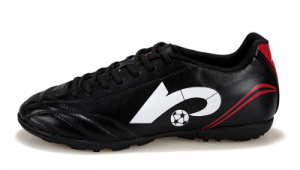 哪款足球鞋适合中学生女生，满足她们对足球运动的热爱与需求