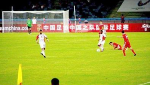 关于足球比赛哪场最好赢钱这种问题存在极大风险且不合法