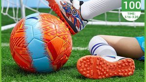 安踏减震足球鞋推荐，哪款能成为你在球场上的制胜装备？