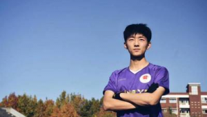 女生考体育足球专业研究生难度几何