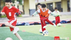 海南哪所学校踢足球最出色 探寻足球强校的精彩与实力