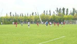 体校足球比赛吗能赢吗