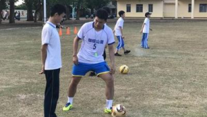 成人能否进入足球培训学校？答案在这里！