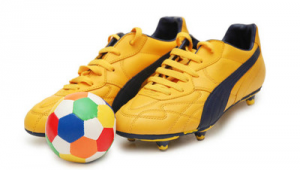 足球训练鞋选黄色好看吗？解析黄色足球训练鞋的视觉魅力