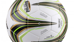 世达5000足球轻吗？带你探寻这款足球的重量奥秘