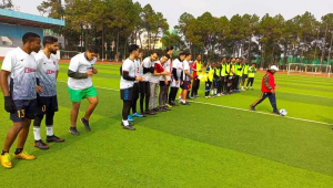 国内国外踢足球的人数究竟有多少？现状如何？