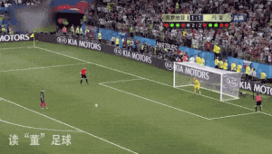 足球点球时球员究竟可不可以做动作