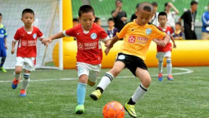 小孩有必要报足球班吗？一文带你深入剖析其中利弊