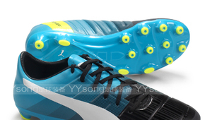 五百多的足球鞋推荐，哪款才是你的心仪之选？