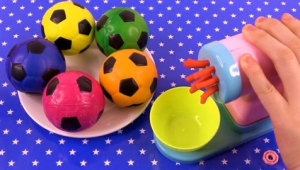 爱足球的孩子适合玩啥玩具？这些儿童玩具推荐给小球迷们