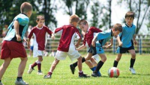 人类与足球关系密切吗？深度剖析足球在人类生活中的多重关联