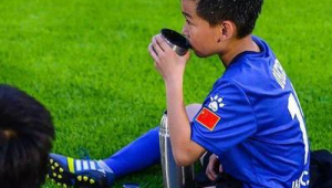 足球职业球员日常喝饮料吗？背后竟藏这些讲究！