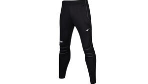 足球裤选购好去处及与之适配的优质好鞋推荐