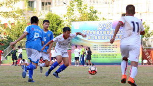 贵阳高中生能否在当地找到学足球的好去处？