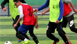 足球培训机构加盟靠谱吗?这些要点需谨慎考量