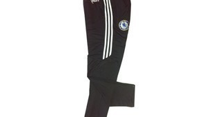 女生穿黑色足球球裤好看吗