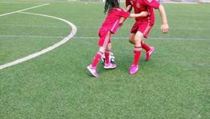 喜欢自己的女儿踢足球吗？这些你要知道！