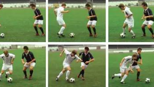 足球伸手掩护队友是否违例,你知道答案吗?