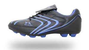 冬天足球碎钉鞋滑吗？一文为你揭秘冬季足球鞋防滑真相