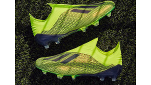 中国最亮足球鞋究竟是哪款,引发众多球迷好奇与热议