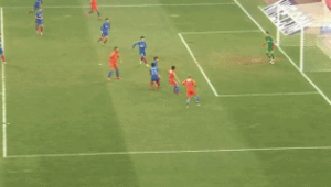 足球出界是否计算时间?规则解析与相关探讨