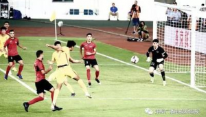 足球比赛中门将该守哪方？背后的策略与抉择深度剖析