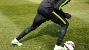 耐克足球训练裤好用吗？全方位解析其性能与优势