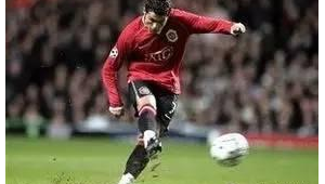 足球射门时脚腕是否要绷紧，这一关键要点你知道吗？