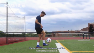 初学足球穿高钉是否可行,这些要点你得知道