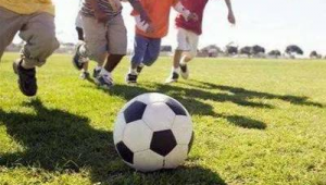 任加足球是花式足球吗