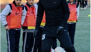 足球私教价格费用高吗？解析背后的成本与价值