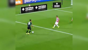 足球蝎子摆尾很难吗:挑战高难度动作背后的真相与技巧探索