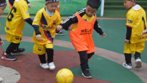 玩转足球需要理念吗