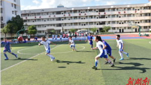 空中接球算篮板吗？与足球中类似情况的探讨