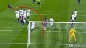 足球射门瞬间球被捡走，这种情况究竟算不算犯规？