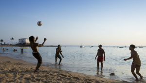 巴西女人能否踢好足球？