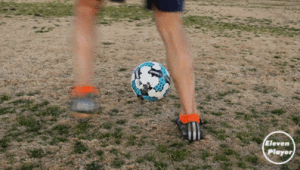 足球变向是否会对脚踝造成伤害，你知道吗？