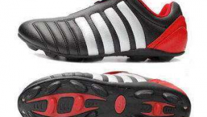 足球鞋长钉能否锯掉？探究其可行性与影响因素