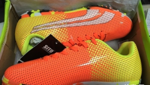 买哪双足球鞋比较好看呢?颜值与性能兼具的足球鞋推荐