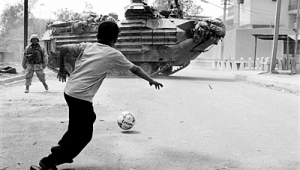 足球真能阻止战争？是美好期许还是无解之问