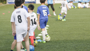 足球培训机构坑人违法吗